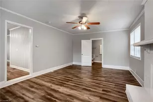 5037 Selena St, Winston-Salem, NC 27106 - Photo 13