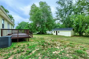 5037 Selena St, Winston-Salem, NC 27106 - Photo 25