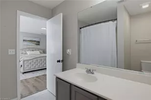 913 Topsail Dr, Browns Summit, NC 27214 - Photo 19