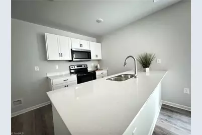 343 Frank Cherry Street, Eden, NC 27288 - Photo 5