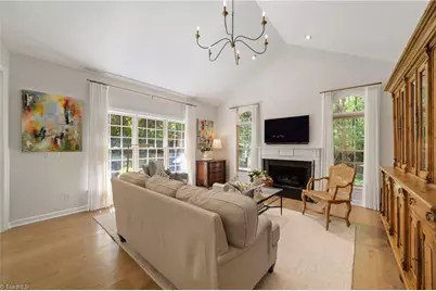 127 Wellesborough Road, Winston-Salem, NC 27104 - Photo 17