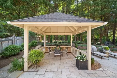 127 Wellesborough Road, Winston-Salem, NC 27104 - Photo 45