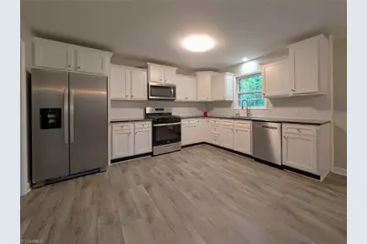 2696 Belwick Drive, Winston-Salem, NC 27106 - Photo 13