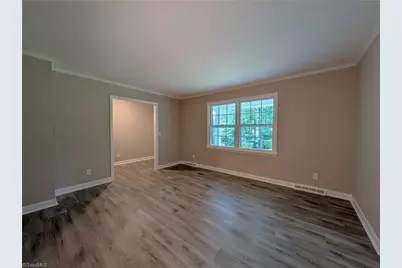 2696 Belwick Drive, Winston-Salem, NC 27106 - Photo 9