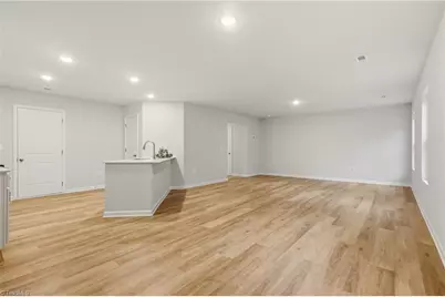 342 Poppy Court, Eden, NC 27288 - Photo 5