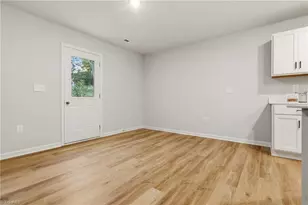 342 Poppy Ct, Eden, NC 27288 - Photo 7