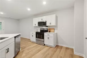 342 Poppy Ct, Eden, NC 27288 - Photo 9