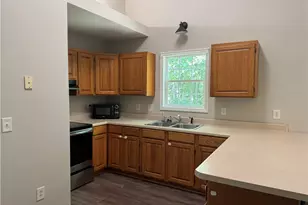 196 Bethania Oaks Cir, Pfafftown, NC 27040 - Photo 11
