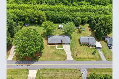 242 Island Drive, Madison, NC 27025 - Photo 41