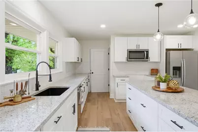 242 Island Drive, Madison, NC 27025 - Photo 9
