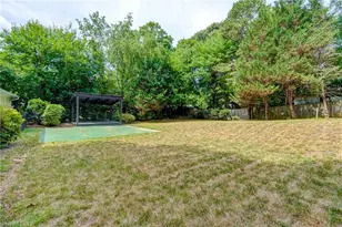 1016 Fenimore St, Winston-Salem, NC 27103 - Photo 35