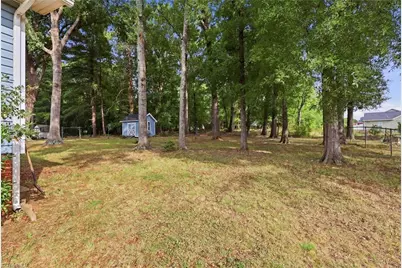 436 Elam Avenue, Eden, NC 27288 - Photo 19
