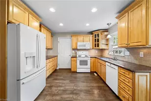 6204 Highland Brook Dr, Clemmons, NC 27012 - Photo 15