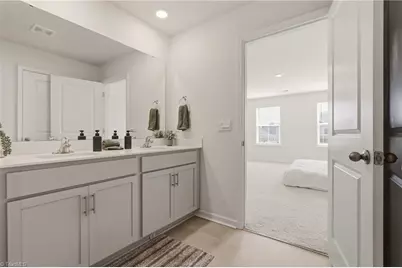 4611 Reedy Creek Farm Circle, Greensboro, NC 27405 - Photo 21