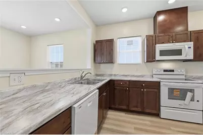 1801 Tucker Street, Greensboro, NC 27405 - Photo 9