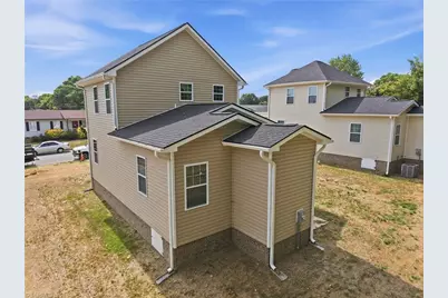1801 Tucker Street, Greensboro, NC 27405 - Photo 27