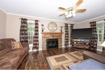 5963 Honeycomb Lane, Pfafftown, NC 27040 - Photo 7