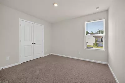 8 Hazelburn Court, Greensboro, NC 27405 - Photo 27