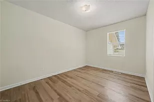 1019 Durham St, Burlington, NC 27217 - Photo 15