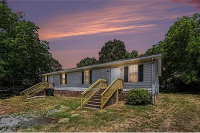 1019 Durham Street, Burlington, NC 27217 - Photo 3