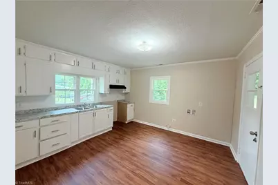 338 Watkins Street, Asheboro, NC 27203 - Photo 3