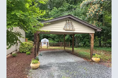 4858 Fleetwood Circle, Winston-Salem, NC 27106 - Photo 15