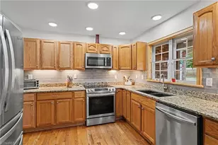 321 Lake Park Rd, Asheboro, NC 27205 - Photo 11