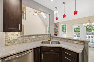 425 Turnberry Dr, Mebane, NC 27302 - Photo 11
