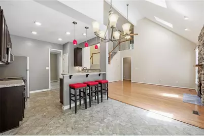 425 Turnberry Drive, Mebane, NC 27302 - Photo 9