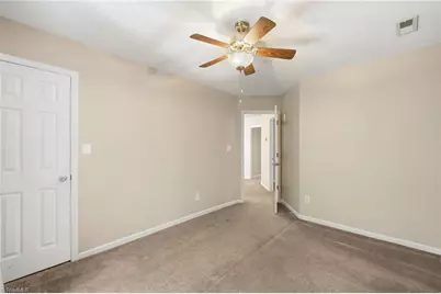 425 Turnberry Drive, Mebane, NC 27302 - Photo 35