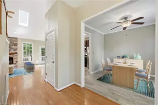 425 Turnberry Dr, Mebane, NC 27302 - Photo 13