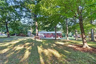 329 Lambert Dr, Asheboro, NC 27205 - Photo 15