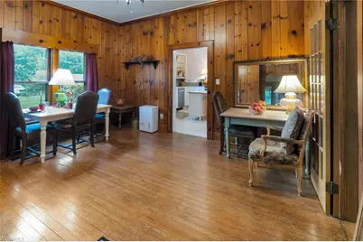 2103 N Thomas Avenue, Newton, NC 28658 - Photo 13