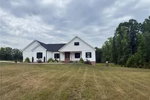 2498 Settle Bridge Rd, Stoneville, NC 27048 - Photo 5