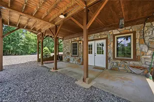 1987 Buck Mountain Rd, Purlear, NC 28665 - Photo 29