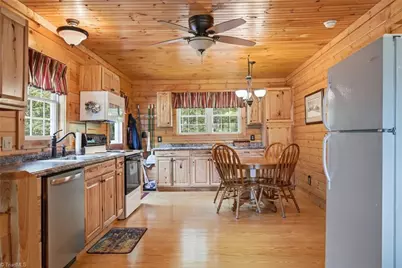 1987 Buck Mountain Road, Purlear, NC 28665 - Photo 17