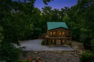 1987 Buck Mountain Rd, Purlear, NC 28665 - Photo 41