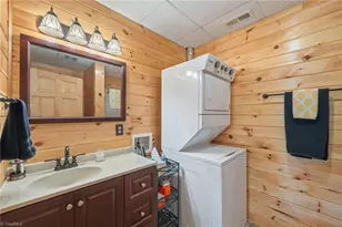 1987 Buck Mountain Rd, Purlear, NC 28665 - Photo 33