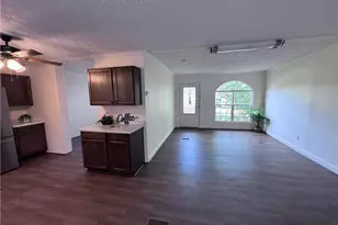 293 Regina Dr, Thomasville, NC 27360 - Photo 7