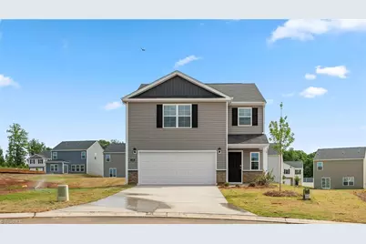 633 Beechwood Circle, Thomasville, NC 27360 - Photo 1