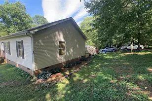 434 McAlpin Ln, Taylorsville, NC 28681 - Photo 3