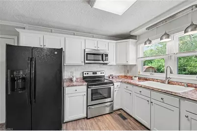 2800 New Garden Road E, Greensboro, NC 27455 - Photo 19