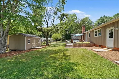 2800 New Garden Road E, Greensboro, NC 27455 - Photo 35