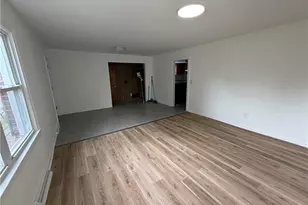 992 Main St, Yanceyville, NC 27379 - Photo 5