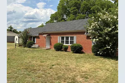 992 Main Street, Yanceyville, NC 27379 - Photo 3