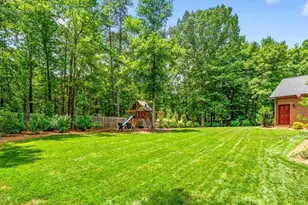 807 Blanton Pl, Greensboro, NC 27408 - Photo 47