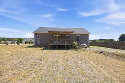 4242 E Greensboro Chapel Hill Road, Graham, NC 27253 - Photo 25