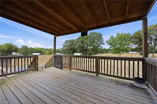 4242 E Greensboro Chapel Hill Rd, Graham, NC 27253 - Photo 27