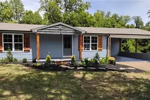 487 Brooks Rd, Reidsville, NC 27320 - Photo 1