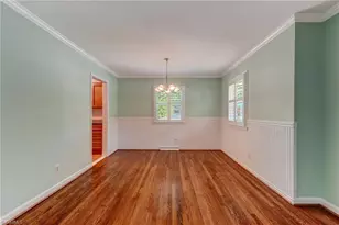 4921 Starmount Dr, Greensboro, NC 27410 - Photo 13